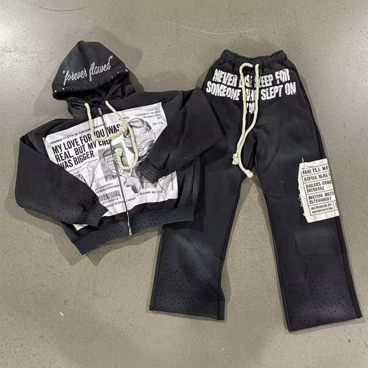 Graphics Applique Rhinestone jogger tracksuit set Manufacturer